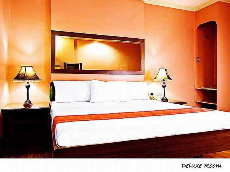 Hotel La Corona De Lipa Lipa City Luaran gambar
